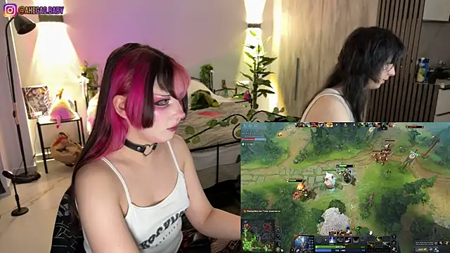 h3ntai_baby's live room