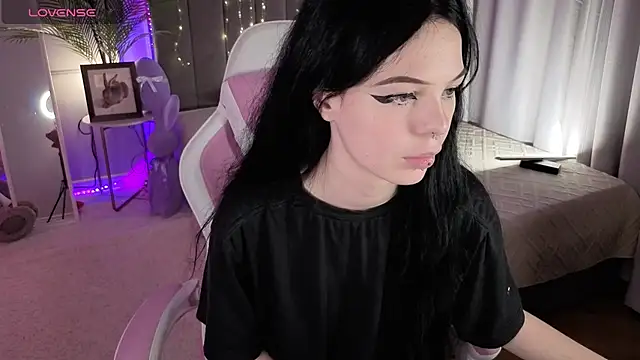 Ann_Daiisy live cam on StripChat