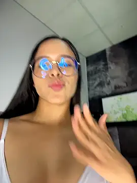 KittyKatesXXX webcam