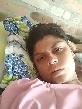 alanahot2026 live cam on StripChat