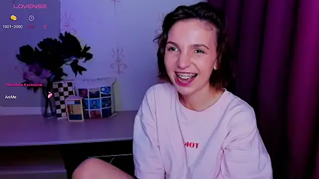 KindHazelHere_ webcam
