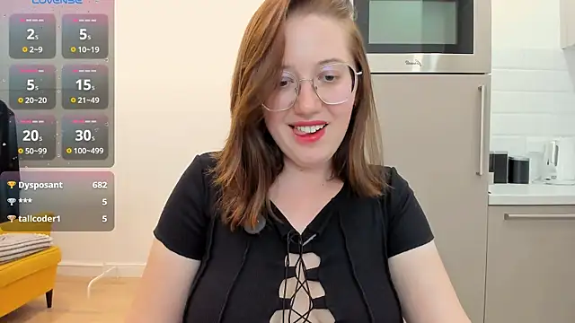 Charmy_Gracy webcam