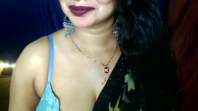 QUEEN_SAKHI1 live webcam show