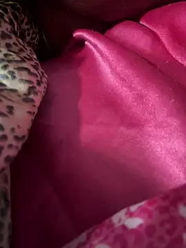 superwetpeach live webcam show
