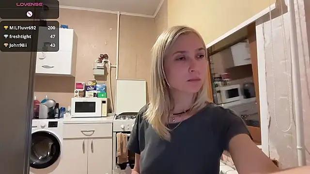 AngelJeni live webcam show