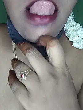 tamil_butterfly live webcam show