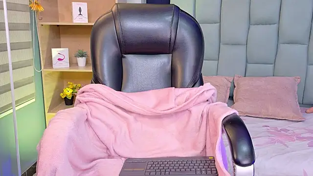 zoeecarter_ live webcam show