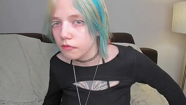 Lulu_KAWA11 live webcam show