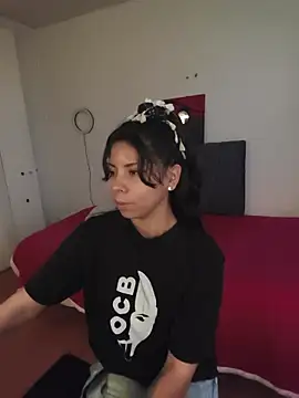 ivihetaira live webcam show