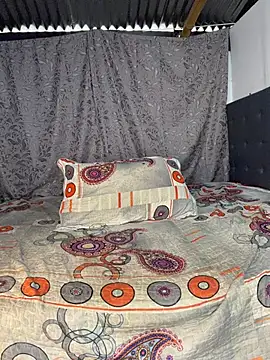 Soe_Lara webcam