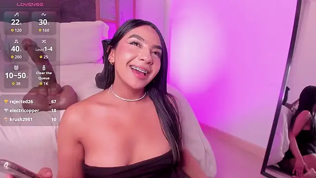Lola_12_ webcam