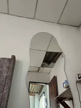 IsaaaaXXX webcam