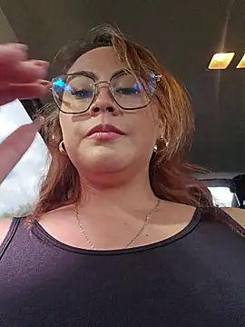 Mari-98 live sex cam