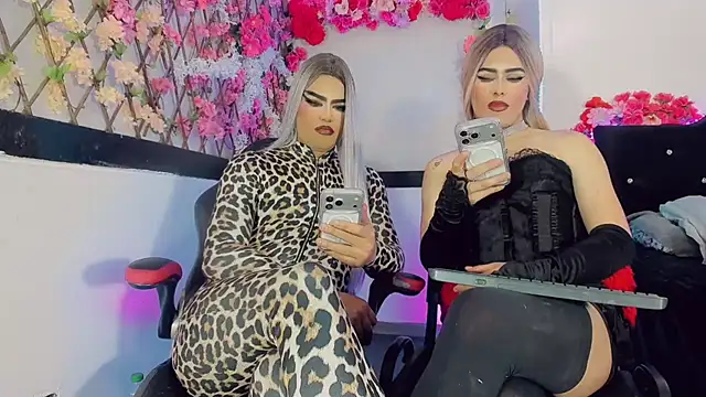 Modella: Thiara_veky_
