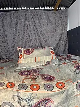 Soe_Lara webcam