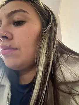 LIZ-06_ webcam