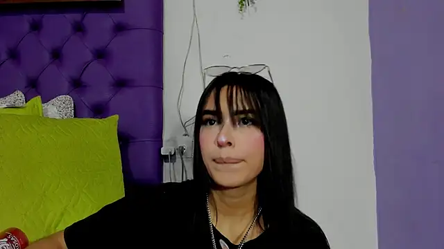 Cloeandtyfanny webcam
