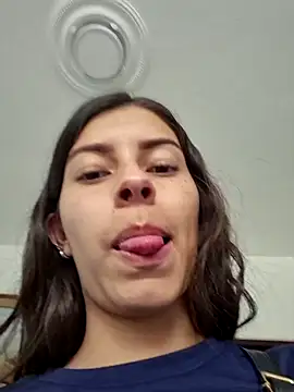 IrisBound live cam on StripChat