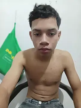 curious_straight_guy webcam