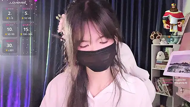 Your-Sunshinee live webcam show
