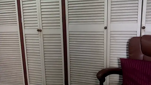 ValentinaCarnohan live webcam show