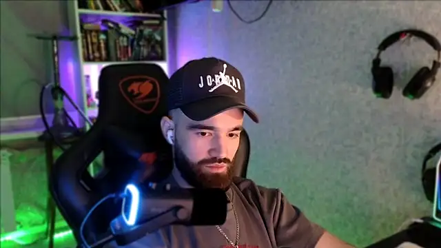 _Serious_Man webcam