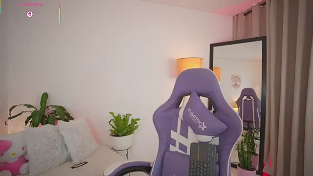 roxie_gates_ webcam