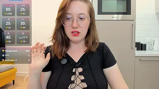 Charmy_Gracy webcam