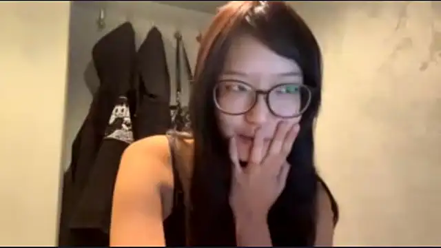 neonami webcam