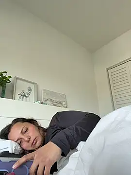 bellag825 webcam