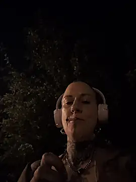 sarahpearlx webcam