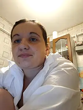 JeanneLoryzia live cam on StripChat