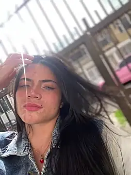 PamelaJonsom_ webcam