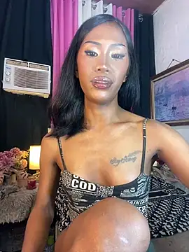 Tarah_victoria_collins live cam on StripChat