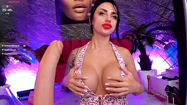 IzabelaTessa webcam