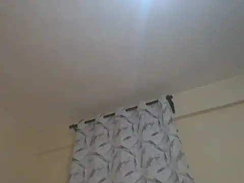 ebony_zuri webcam