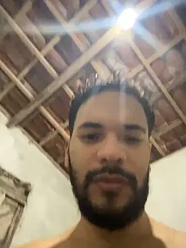 VitorFindomDOT live cam on StripChat
