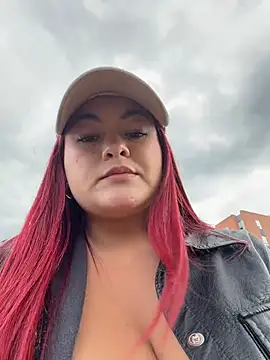 Lia-Moon77 webcam