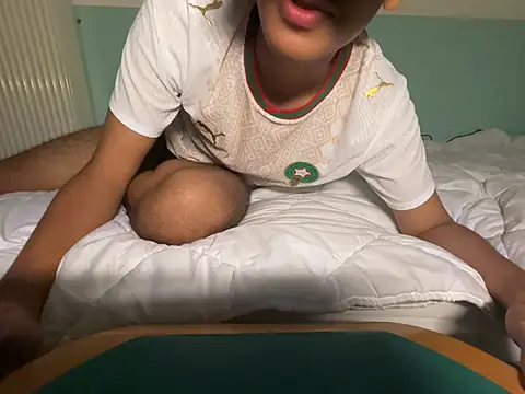 Rebeu_77