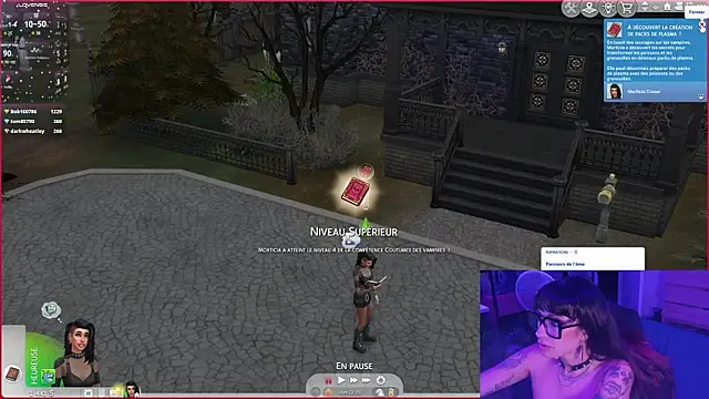 Lilith_dark_off webcam
