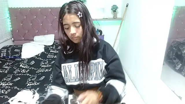 sofiacumgil webcam