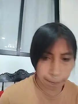 Pocahontas_Honey webcam