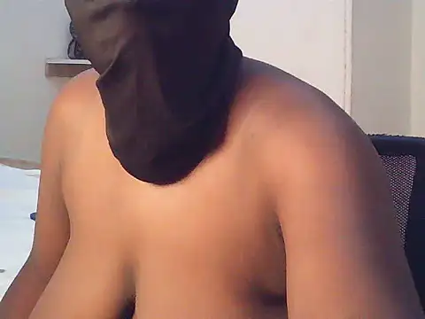 Milkninjapevyy webcam