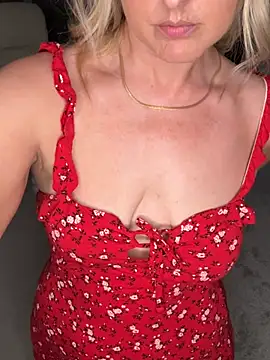 SexySophiex webcam