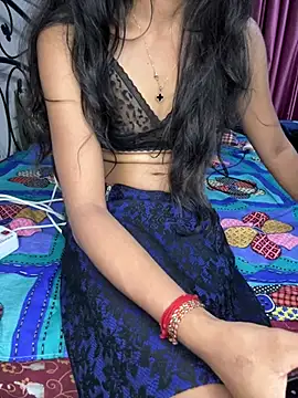 Baby_pari1 live webcam show