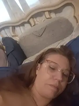 MsSissyMmmk live webcam show