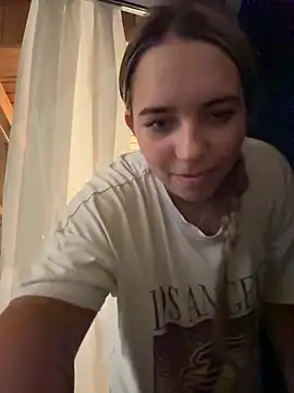 Naomi-Klein live webcam show