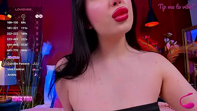 Mayzzie live cam