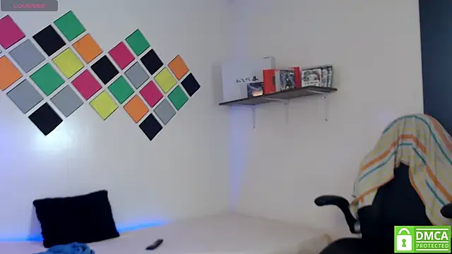 DraxBlade09's live cam