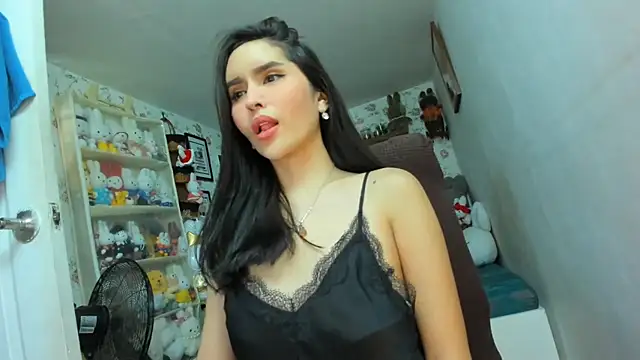 SensualSanya live webcam show